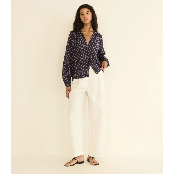 Doen Julienne Top in Navy Cadiz Foulard | Blouses | Coveti, view 4