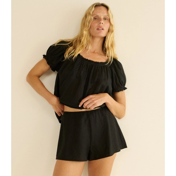Doen Loren Linen Short in Black | Shorts | Coveti, view 4