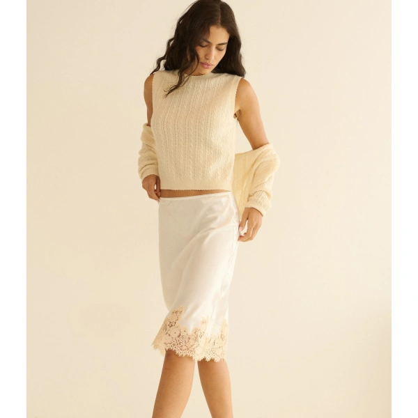 Doen Louden Cashmere Cable Top in Dogwood | Sweaters | Coveti, view 3
