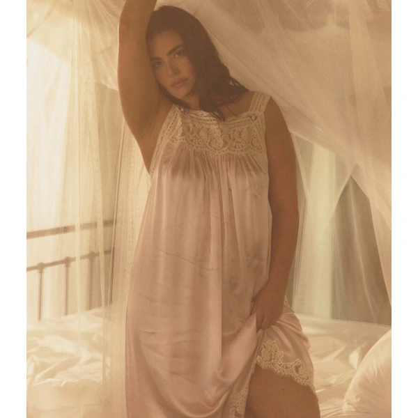 Doen Luciane Dress in Powder Rose | Maxi Dresses | Coveti, view 3