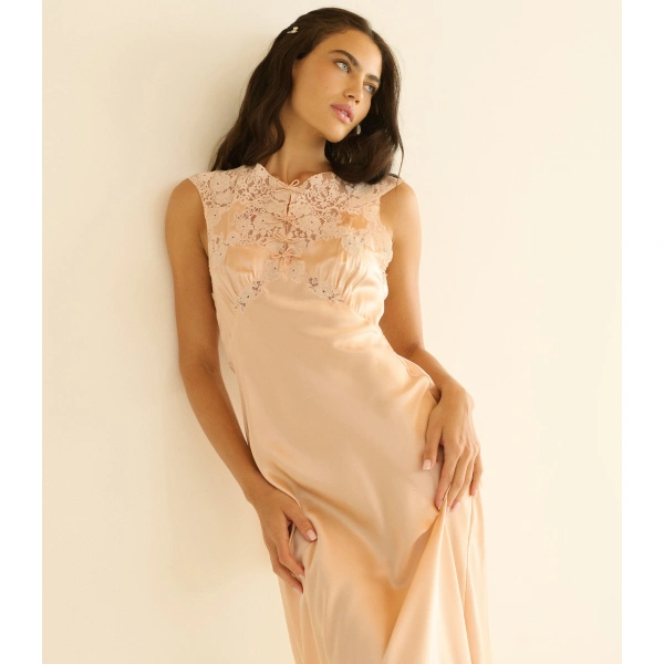 Doen Marcelle Dress in Peach Sorbet | Midi Dresses | Coveti, view 2