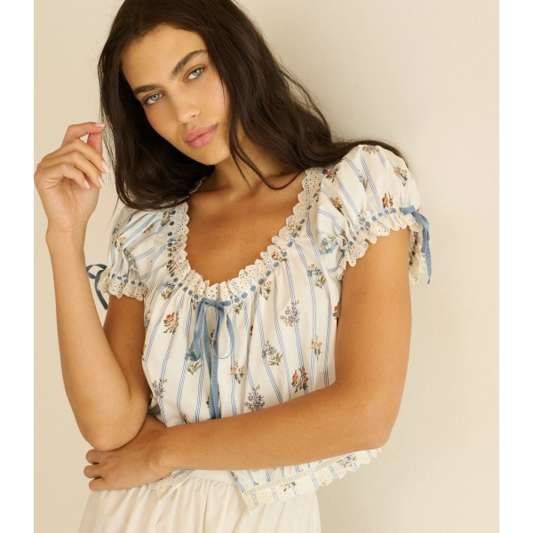 Doen Nera Top in Fleurs de Bordeaux | Blouses | Coveti, view 2
