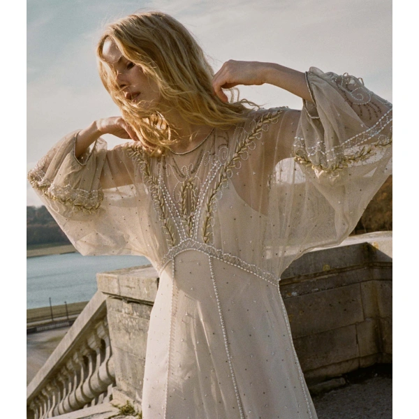Doen Oliana Anniversary Dress in Jardin d'Amboise | Midi Dresses | Coveti, view 3