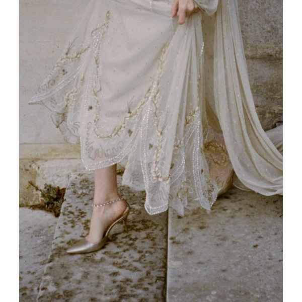 Doen Oliana Anniversary Dress in Jardin d'Amboise | Midi Dresses | Coveti, view 6