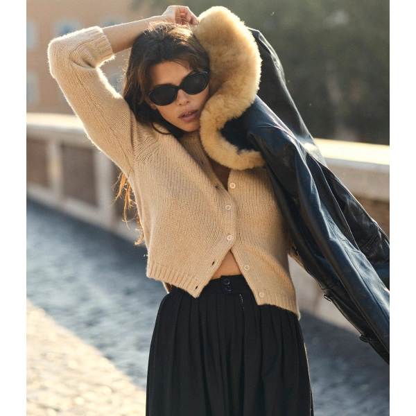 Doen Theonie Pant in Black | Pants | Coveti, view 4