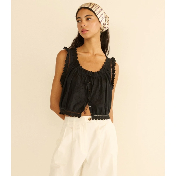 Doen Traveler Top in Black | Blouses | Coveti, view 3