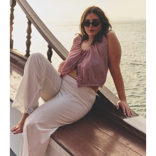 Doen Traveler Top in Mulberry la Maddalena Gingham | Blouses | Coveti, view 2