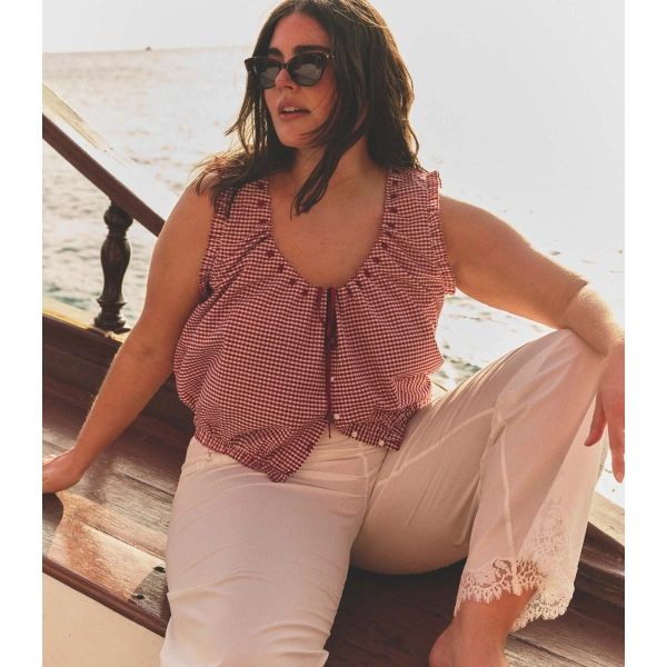 Doen Traveler Top in Mulberry la Maddalena Gingham | Blouses | Coveti, view 4