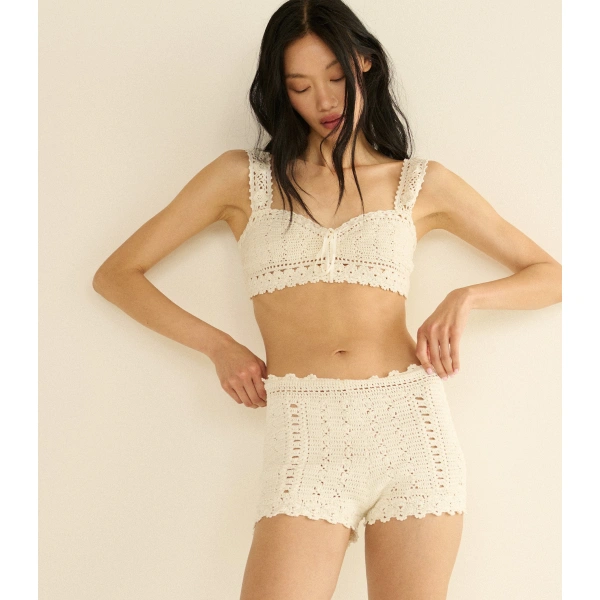 Doen Vista Short in Pearl | Shorts | Coveti, view 2