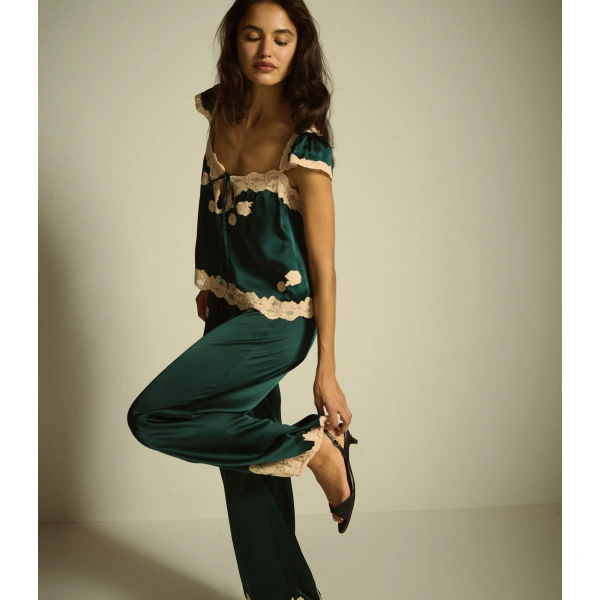 Doen Yaria Silk Satin Pant in Scarab | Pants | Coveti, view 5