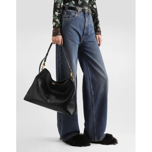 Black Dolce & Gabbana Large Vittoria calfskin shoulder bag, view 3 | Shoulder & Crossbody Bags