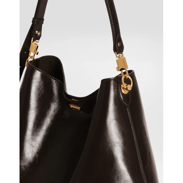 Brown Dolce & Gabbana Large Vittoria calfskin shoulder bag, view 4 | Shoulder & Crossbody Bags