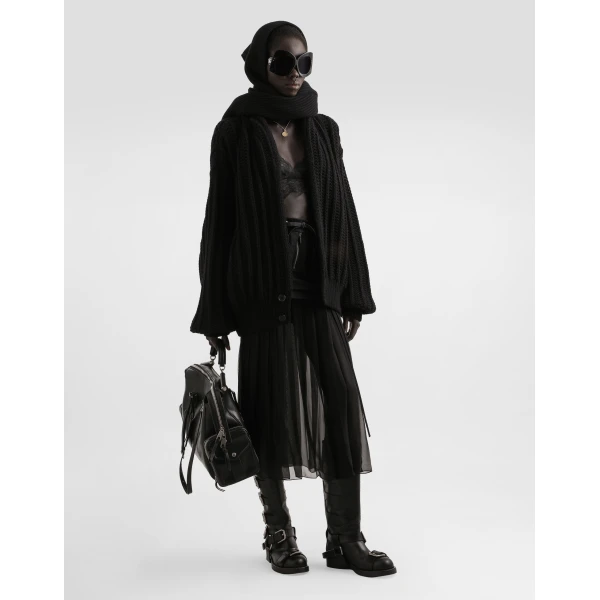 Black Dolce & Gabbana Vittoria calfskin bag, view 2 | Shoulder & Crossbody Bags