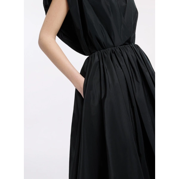 Elie Saab Taffeta Long Skirt in Black | Skirts | Coveti