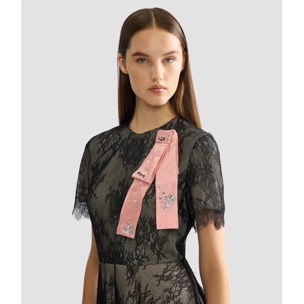 Erdem Embroidered Textured Satin Bow Brooch in Pink | Brooches & Pins | Coveti