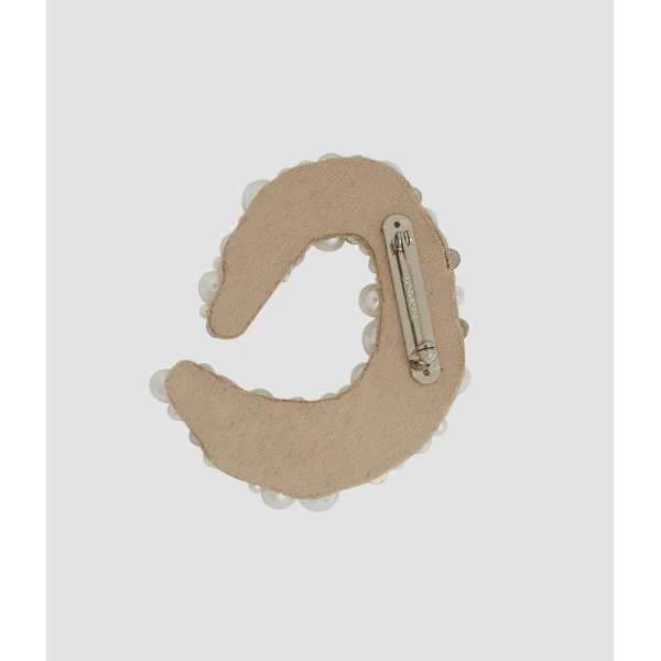 Erdem Pearl Alphabet Brooch O | Brooches & Pins | Coveti