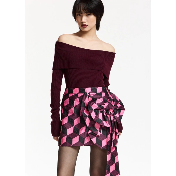 Essentiel Antwerp Burgundy off-shoulder sweater | Sweaters | Coveti