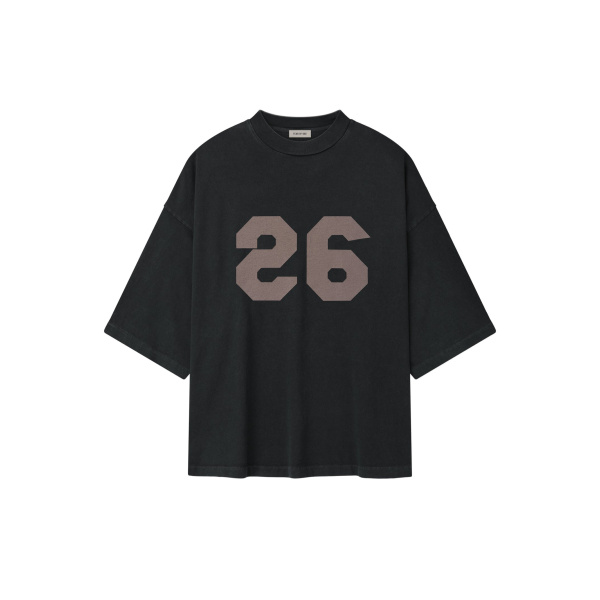 Fear of God 26 Tee in Black | Coveti