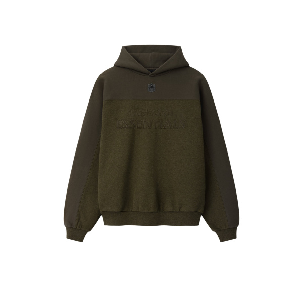 Fear of God Essentials Browns 90s Relaxed Hoodie in Wood Heather | Coveti