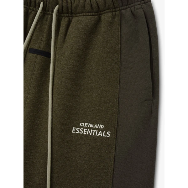 Fear of God Essentials Browns Lounge Sweatpant in Wood Heather | Pants | Coveti