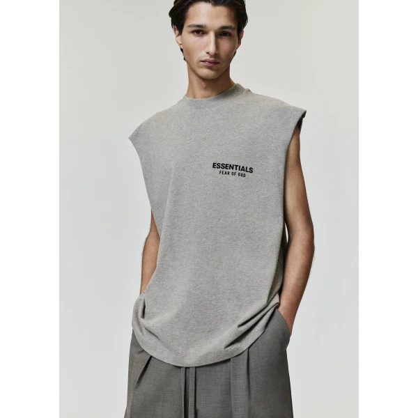 Fear of God Essentials Classic Cut-Off in Homestead Heather | T-shirts & vests | Coveti