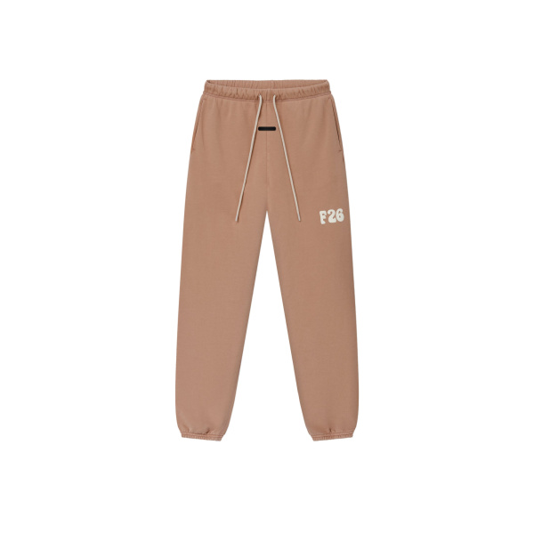 Fear of God Essentials Classic Fleece Sweatpant in Washed Ginger | Coveti