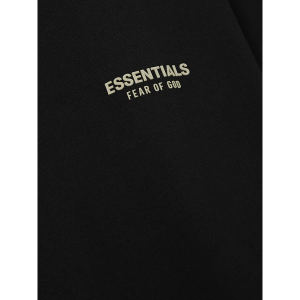 Fear of God Essentials Classic Tee in Black | T-shirts & vests | Coveti