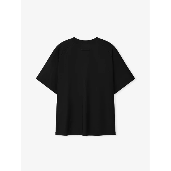 Fear of God Essentials Essential Raglan Tee in Vintage Black | T-shirts & vests | Coveti