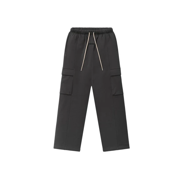 Fear of God Essentials Fleece Cargo Field Pant in Iron Grey | Coveti