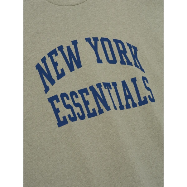 Fear of God Essentials Giants Merch Tee in Seal Heather | T-shirts & vests | Coveti