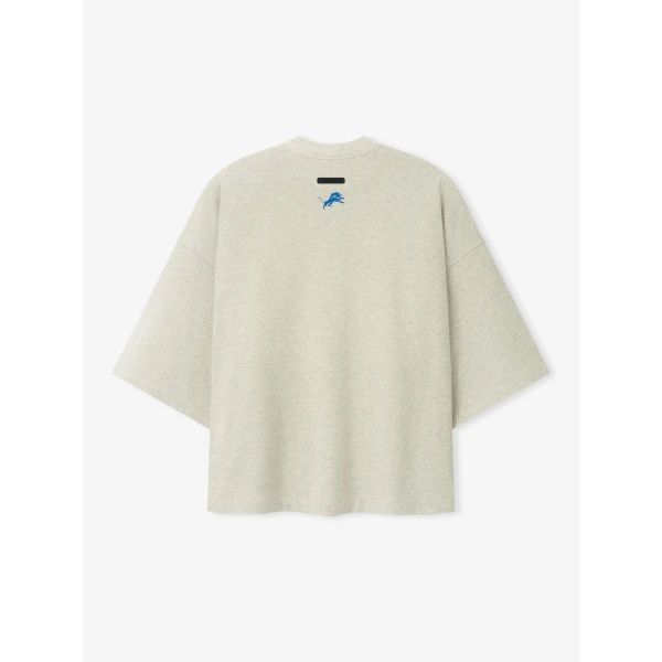 Fear of God Essentials Lions Merch Tee in Marble Heather | T-shirts & vests | Coveti