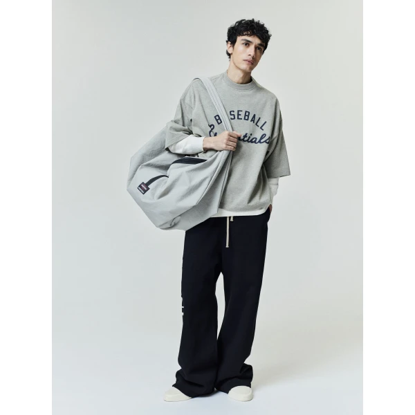 Fear of God Essentials MLB Merch Tee in Seal Heather | T-shirts & vests | Coveti