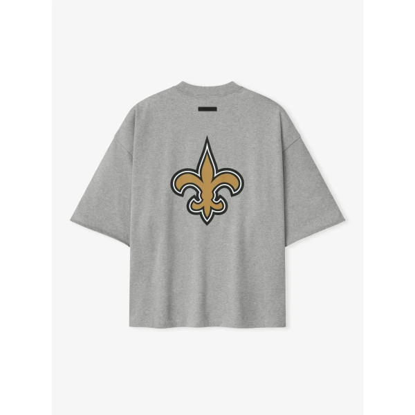 Fear of God Essentials Saints 90s 3/4 Sleeve Football Tee in Concrete Heather | T-shirts & vests | Coveti