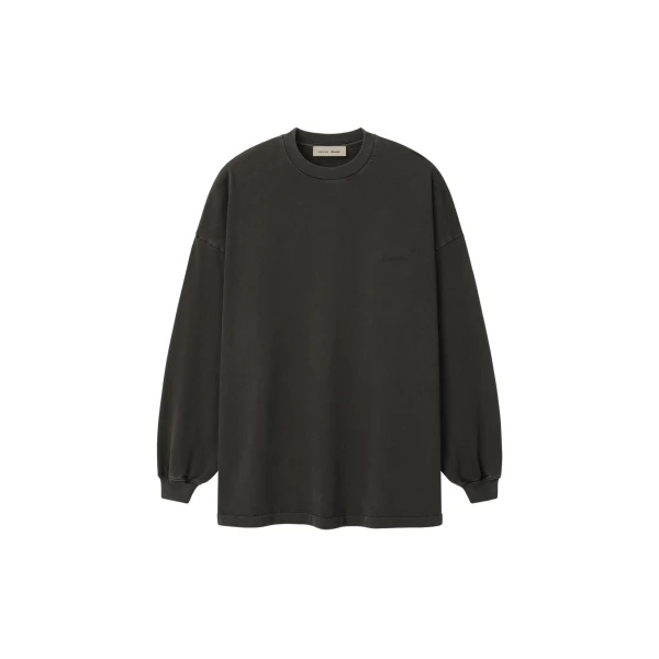 Essentials Signature 90s Relaxed Long Sleeve Tee in Washed Ink Black