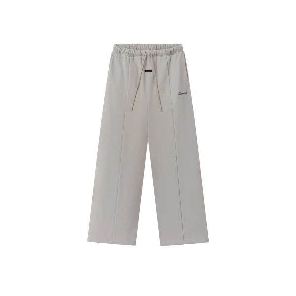 Essentials Signature Lounge Sweatpant in Stone