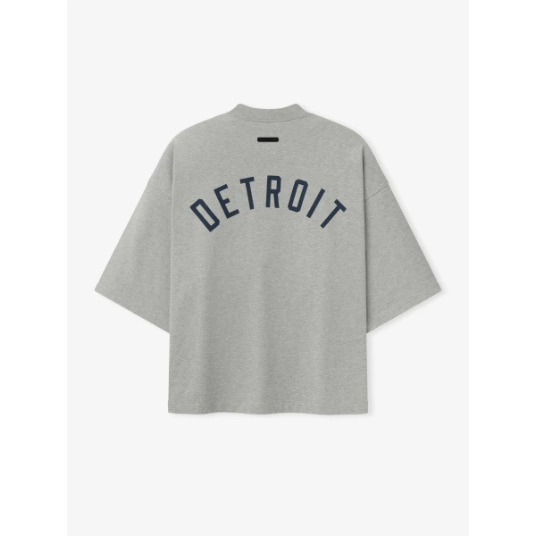 Fear of God Essentials Tigers Merch Tee in Concrete Heather | T-shirts & vests | Coveti