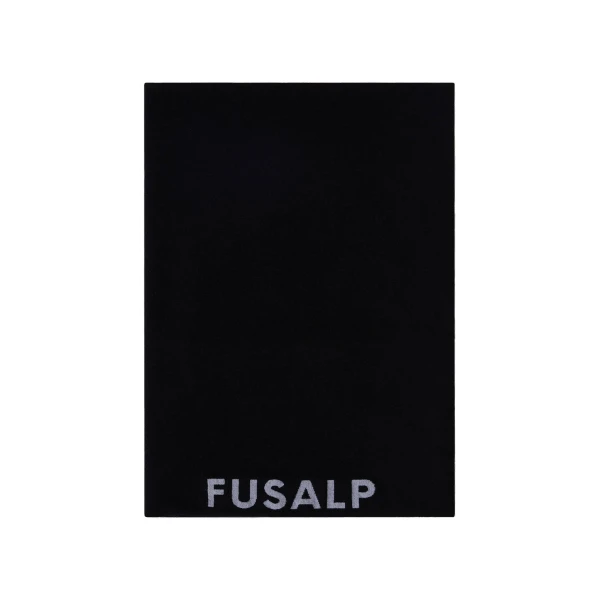 Ruan Neck Warmer in Black