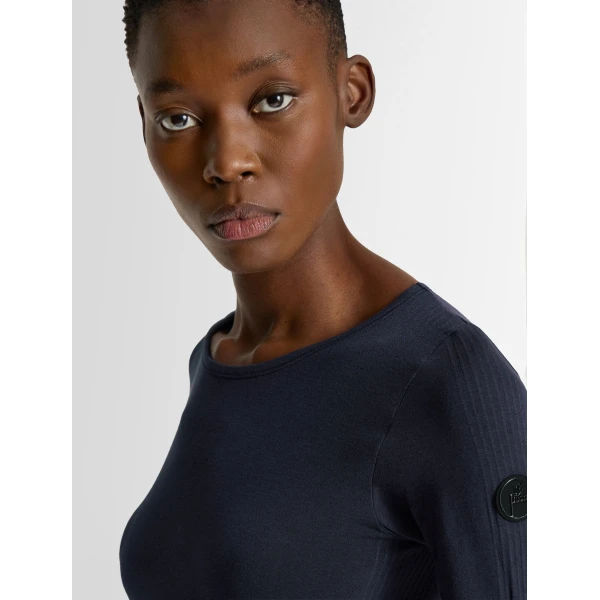 Fusalp Troop Crew Neck Thermal Layer in Navy, view 5 | Base Layers | Coveti
