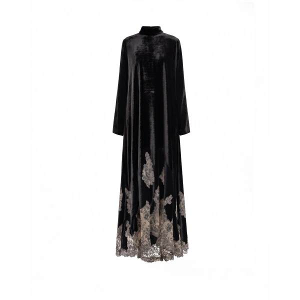 Loose-Cut Lace-Hem Dress