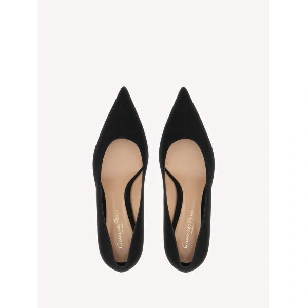 Gianvito Rossi Aylin 45 Pumps in Black Suede, view 3 | Kitten Heels