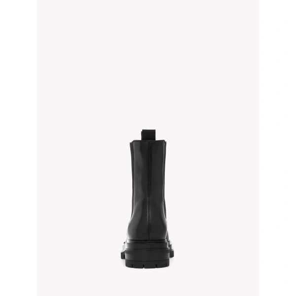 Gianvito Rossi Chester Ankle Boots in Black Leather, view 4 | Ankle Boots