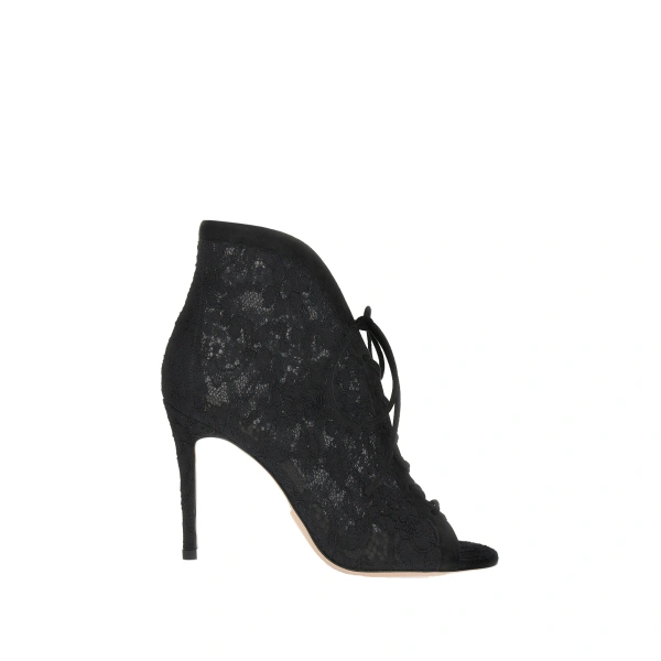 Claudia Ankle Boots