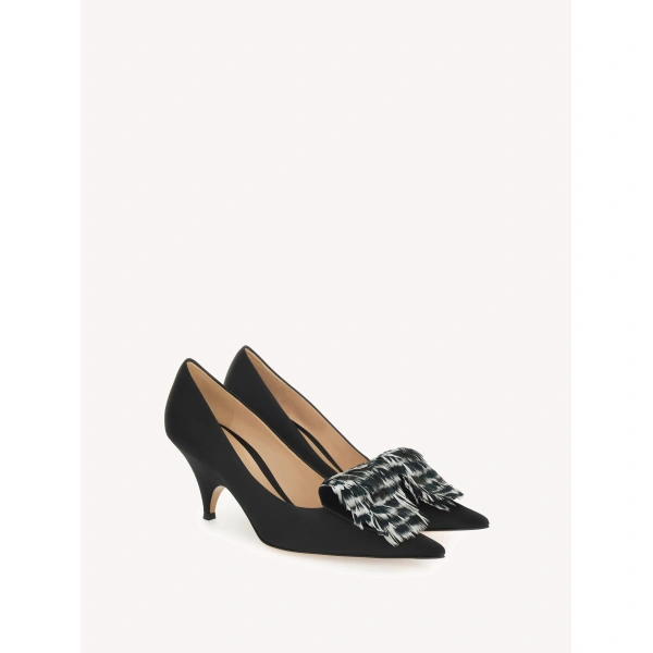 Gianvito Rossi Fenice 70 Pumps in Black Fabric, view 2 | Pumps