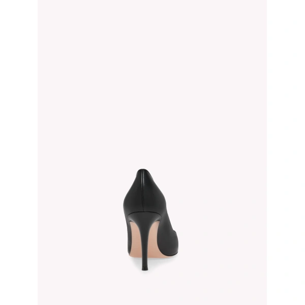 Gianvito Rossi Gianvito 85 Pumps in Black Leather, view 4 | Pumps