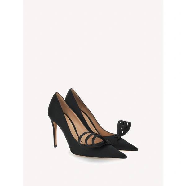 Gianvito Rossi Loop Pumps in Black Fabric, view 2 | Pumps