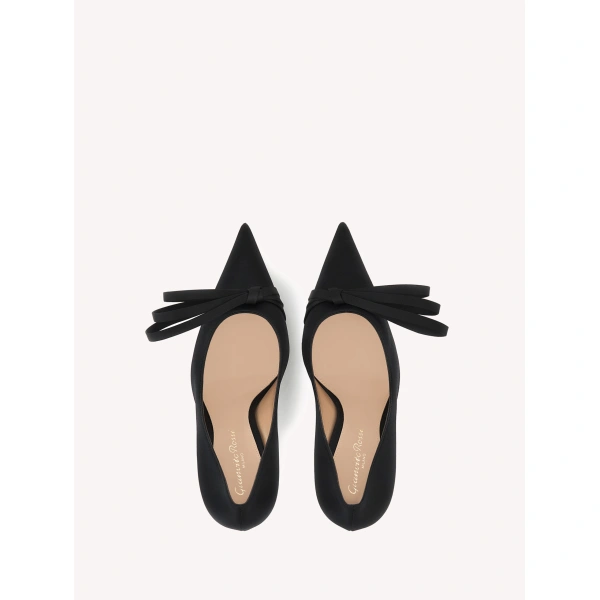 Gianvito Rossi Loop Pumps in Black Fabric, view 3 | Pumps