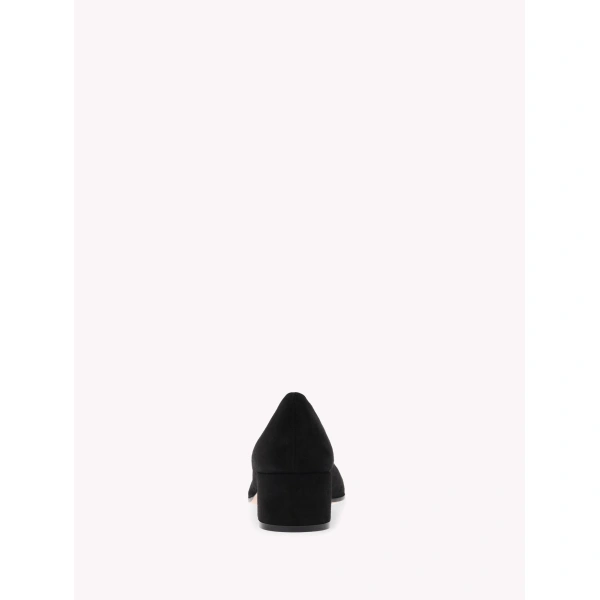 Gianvito Rossi Piper 45 Pumps in Black Suede, view 4 | Kitten Heels