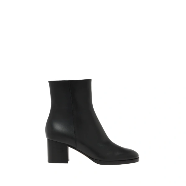 Gianvito Rossi Santiago Ankle Boots in Black Leather | Ankle Boots