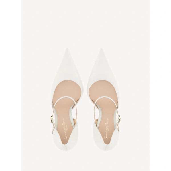 Gianvito Rossi Sofia d'Orsay Pumps in Off White Leather, view 3 | Pumps