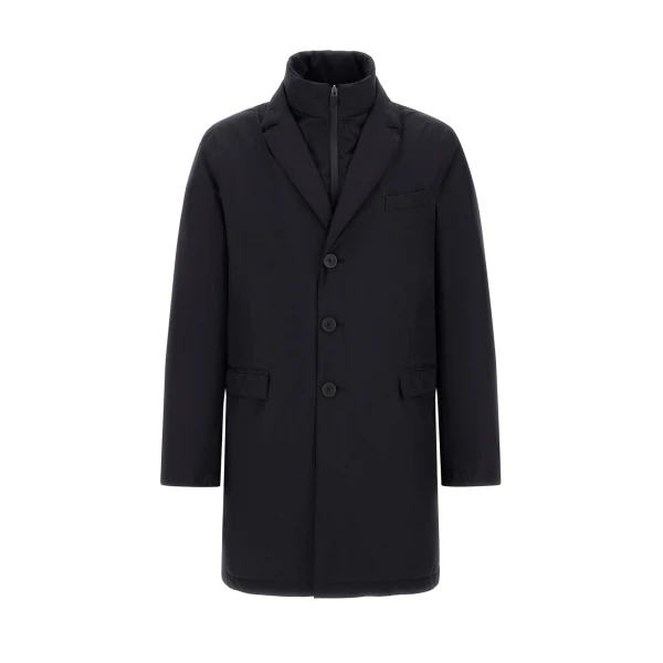 Herno 2-Layer Gore-Tex® Coat in Black | Men's Coats | Coveti